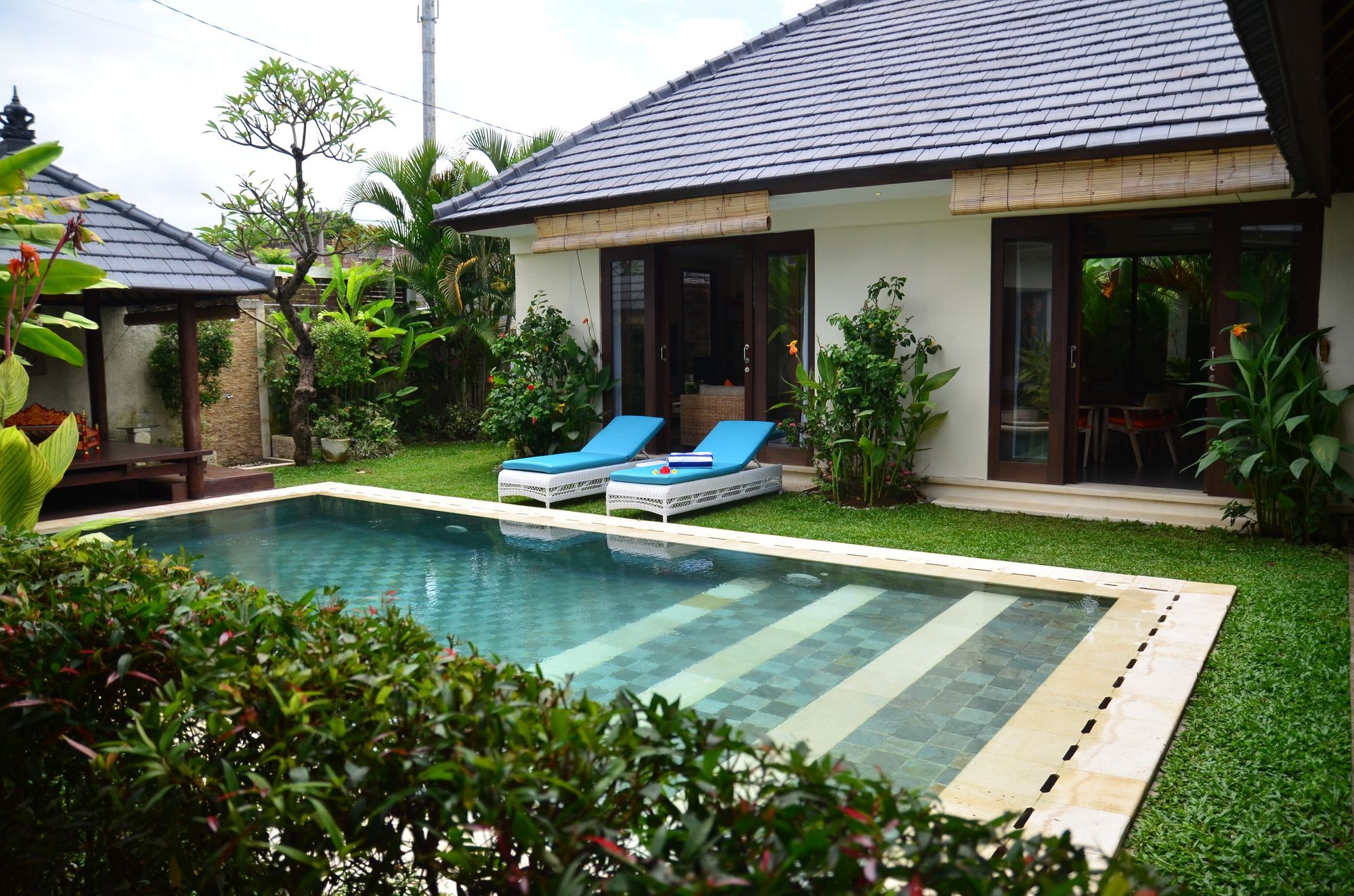 Villa Intan Bali Legian エクステリア 写真